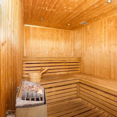Le Petit Paradis - Indoor Pool And Sauna
