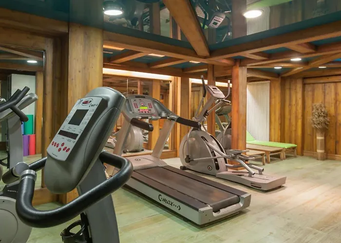 Le Petit Paradis - Indoor Pool And Sauna Daire *