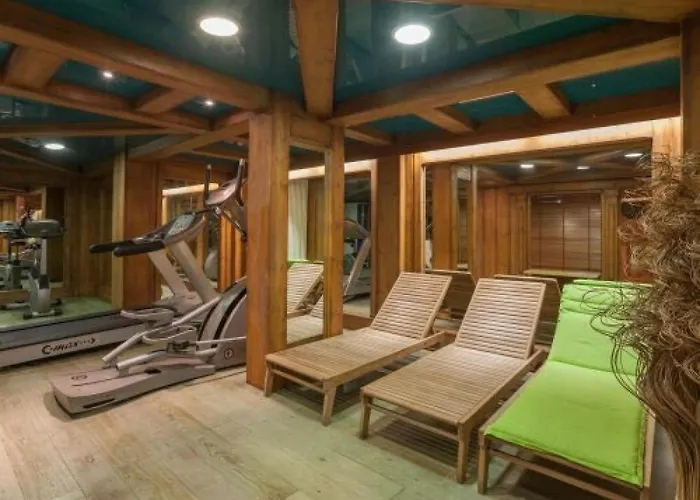 Le Petit Paradis - Indoor Pool And Sauna Daire